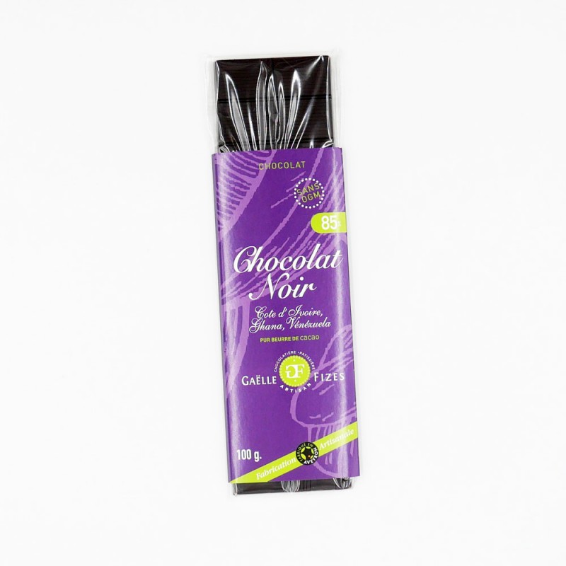 Tablette de chocolat noir aux éclats de cacao Tablette de chocolat noir aux éclats de cacao