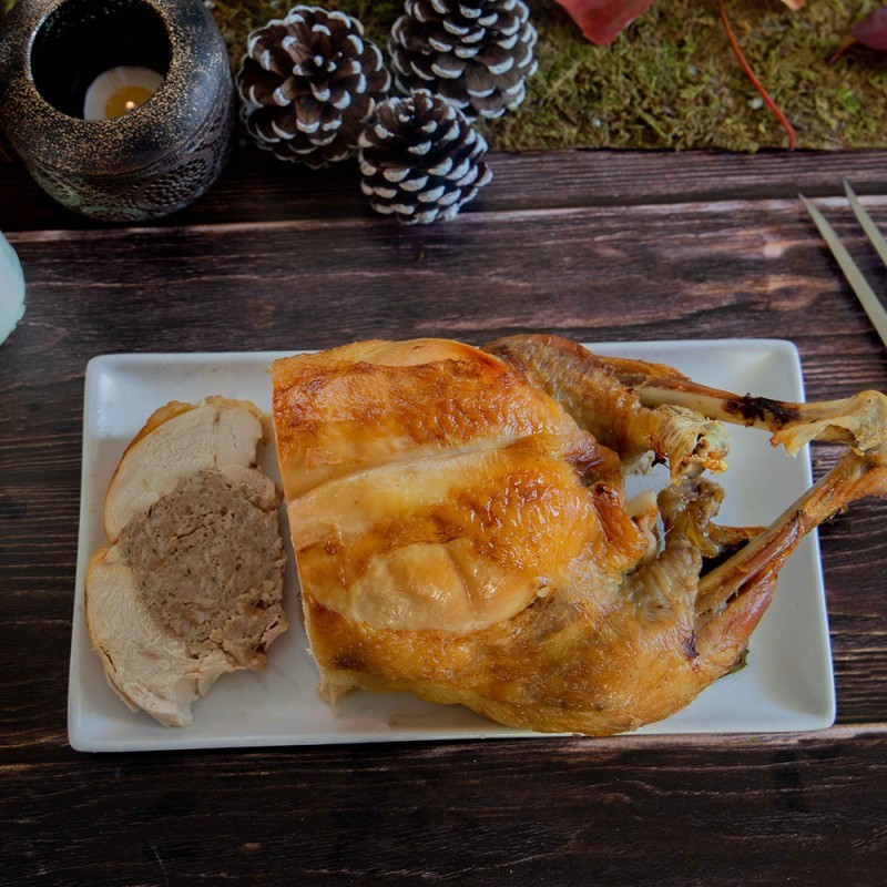 Dinde fermière à la farce paysanne