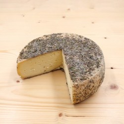 Tomme de brebis aux fleurs bio